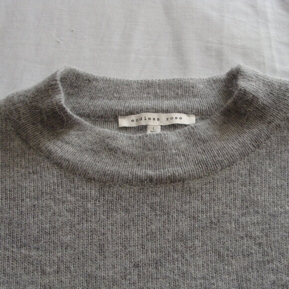 ENDLESS ROSE Dove Gray 3/4 RUFFLE Sleeve MOHAIR Blend SWEATER Sz LARGE - Picture 4 of 7